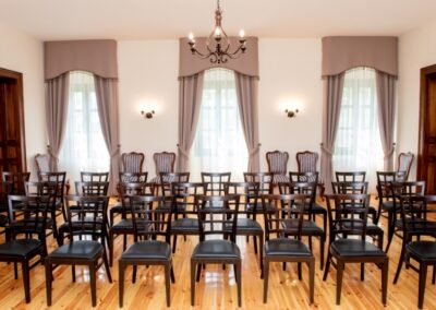 Bezerédy-terem a kastély emeletén