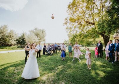 Esküvő a Balogh–Esterházy-kastélyban