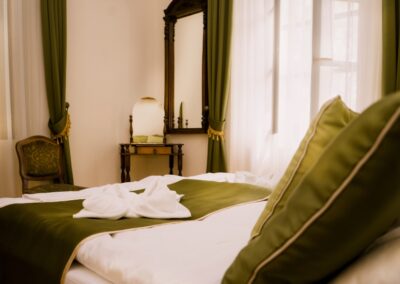 Szállás a Balogh–Esterházy-kastélyban